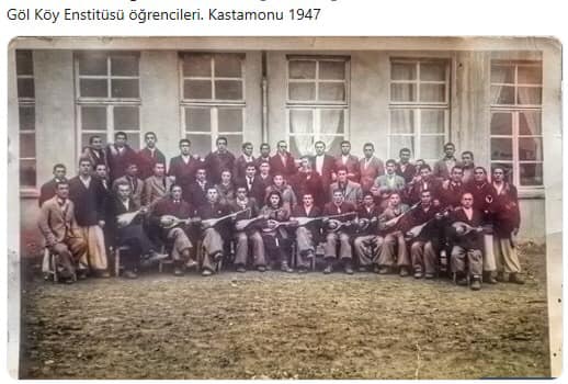 Gölköy Köy enstitüsü öğrencileri , Kastamonu 1947